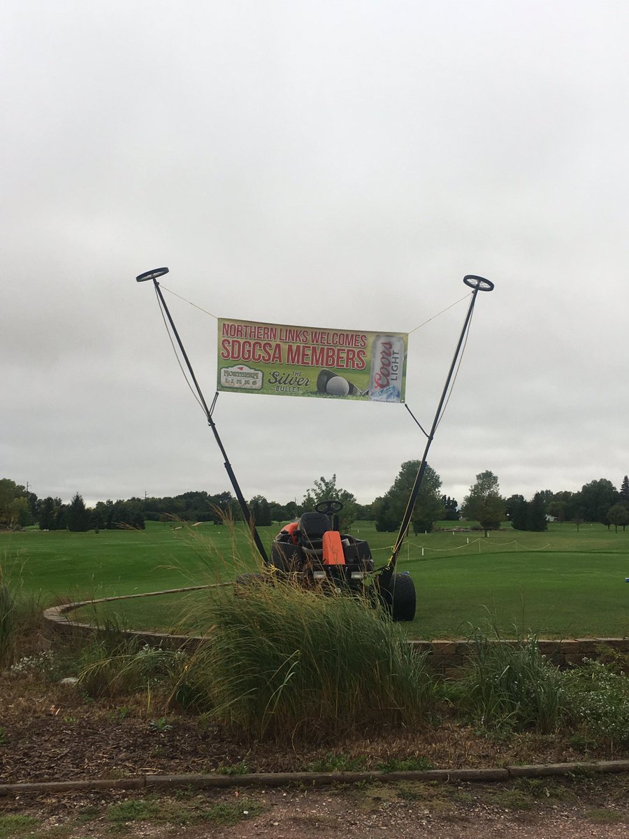 sdgcsa's tweet photo. Great morning at Northern Links Golf Course!! Thanks to Ryne B. and his staff! #fallouting #2017 #sdsupers https://t.co/wKw0x1fWh3