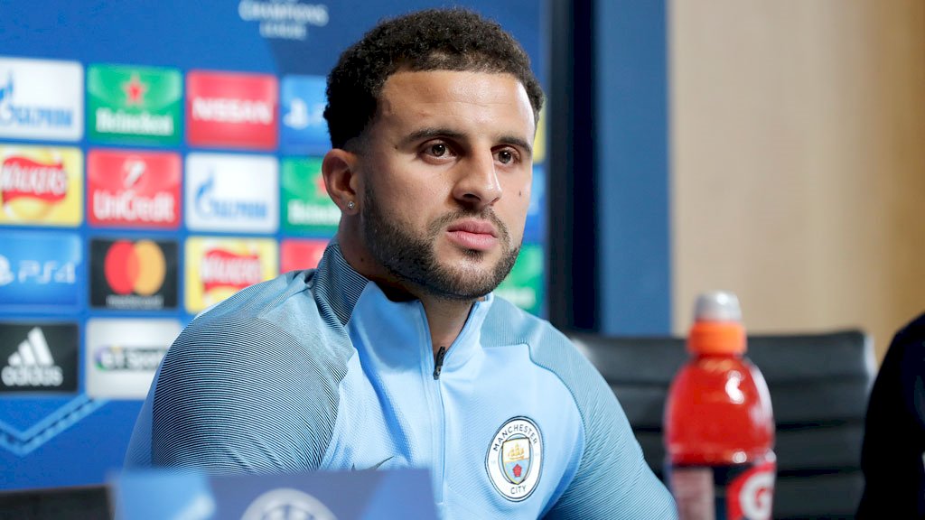 mancityIndo's tweet photo. .@kylewalker2 : “Jika terus bermain di level sekarang, tidak banyak lawan yang bisa merepotkan kami."

SIKAT👇
https://t.co/GhAacgxWmE https://t.co/k0HxdIoCxF