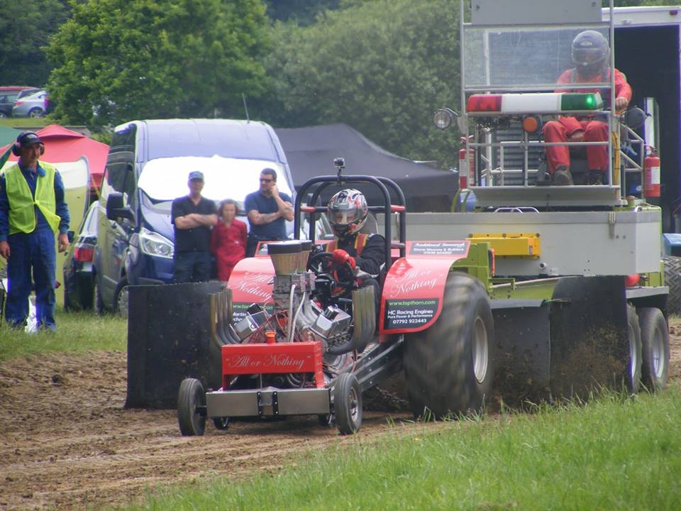 PowerPulling's tweet photo. PPA FINALS @ Ruyton Charity Tractor Pull - Sat 30 sept/Sun 1 Oct
950kg B Class Mini Modified - Head to Head for the Championship Title 2017 https://t.co/ctqQO5c0Ha