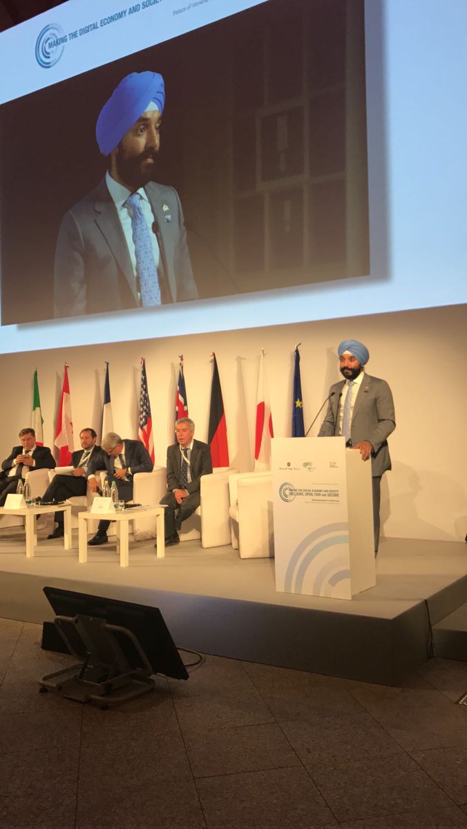 mimit_gov's tweet photo. Interviene per il Canada Navdeep Bains @NavdeepSBains @MinisterISED #MultistakeholderConference @G7Italy2017 https://t.co/S5iiS940Pu