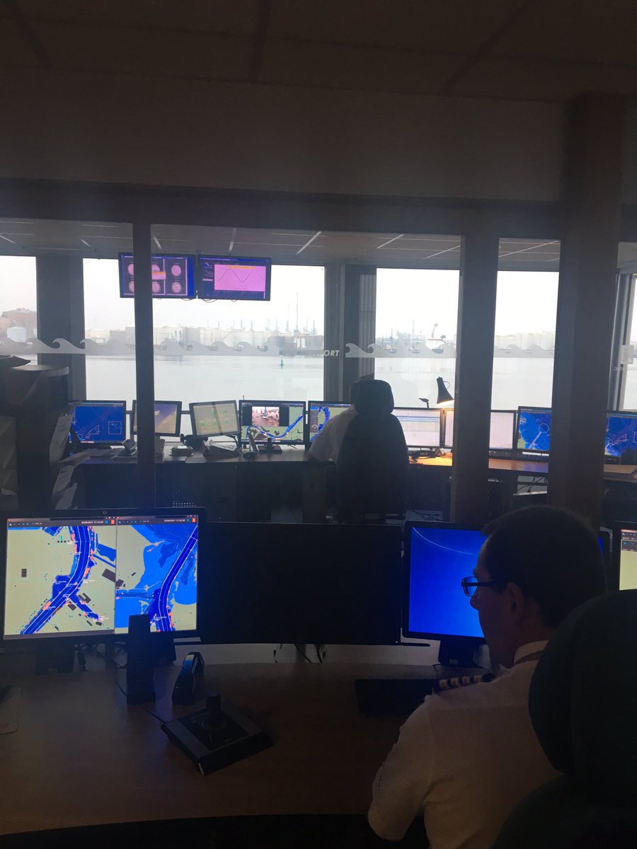 jemma_carney's tweet photo. Currently at Tees Dock at the VTS with some of our Year 9s on a cadetship course #pdports #teesdock #hightide https://t.co/ph5nYNx42f