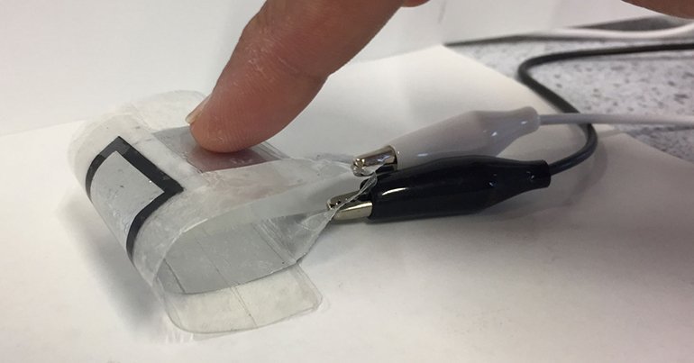 New Flexible Supercapacitors hope to replace batteries in #medical implants  bit.ly/2hu7TN9 #HealthIT #medicaldevice