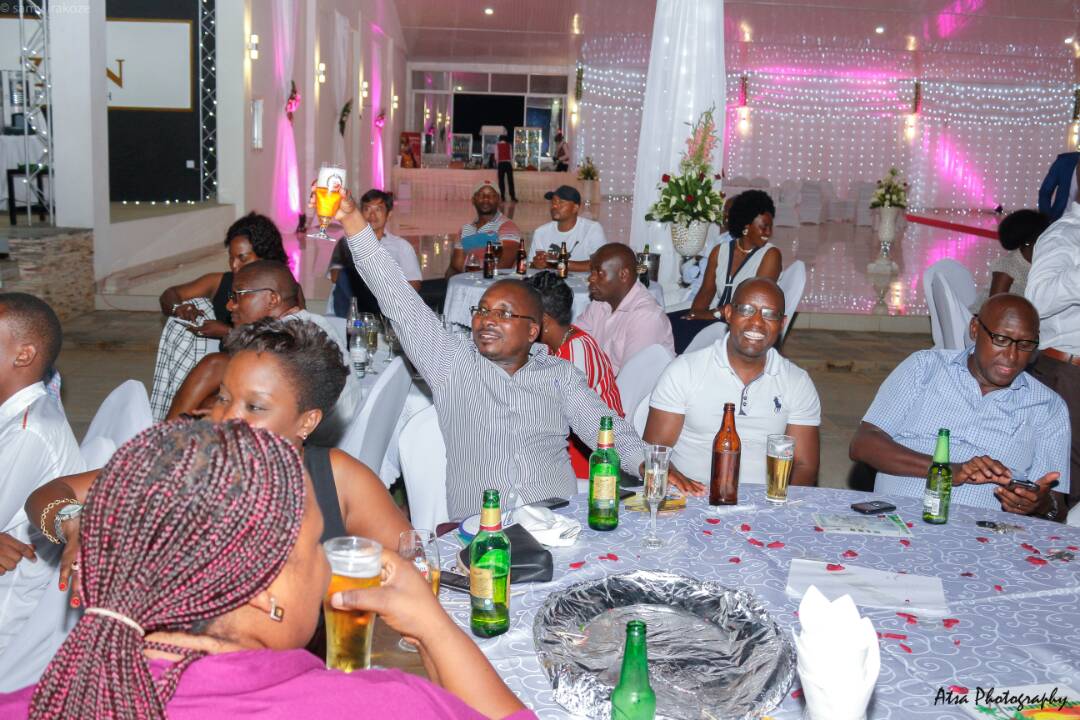 MountZionHotel's tweet photo. Toute cette joie, c'était chez nous à Zion Beach, le week-end dernier. #SautiSolLiveinBurundi https://t.co/WuHHz8C9vD