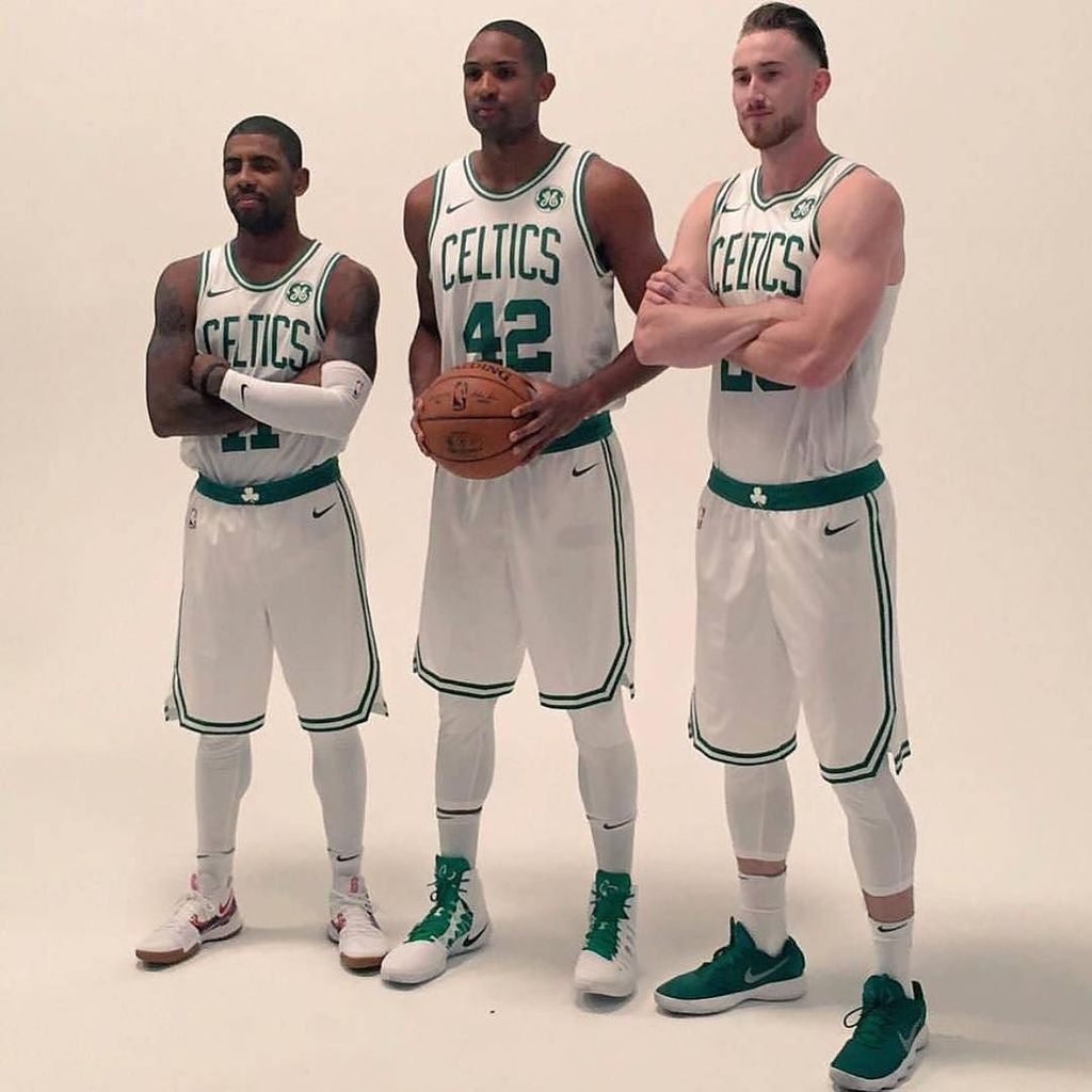 The new #Big3 in Boston! If your not hyped about this #Celtics season check your pulse! ☘️ #KyrieIrving ☘️
#AlHorford ☘️
#GordonHayward ☘️