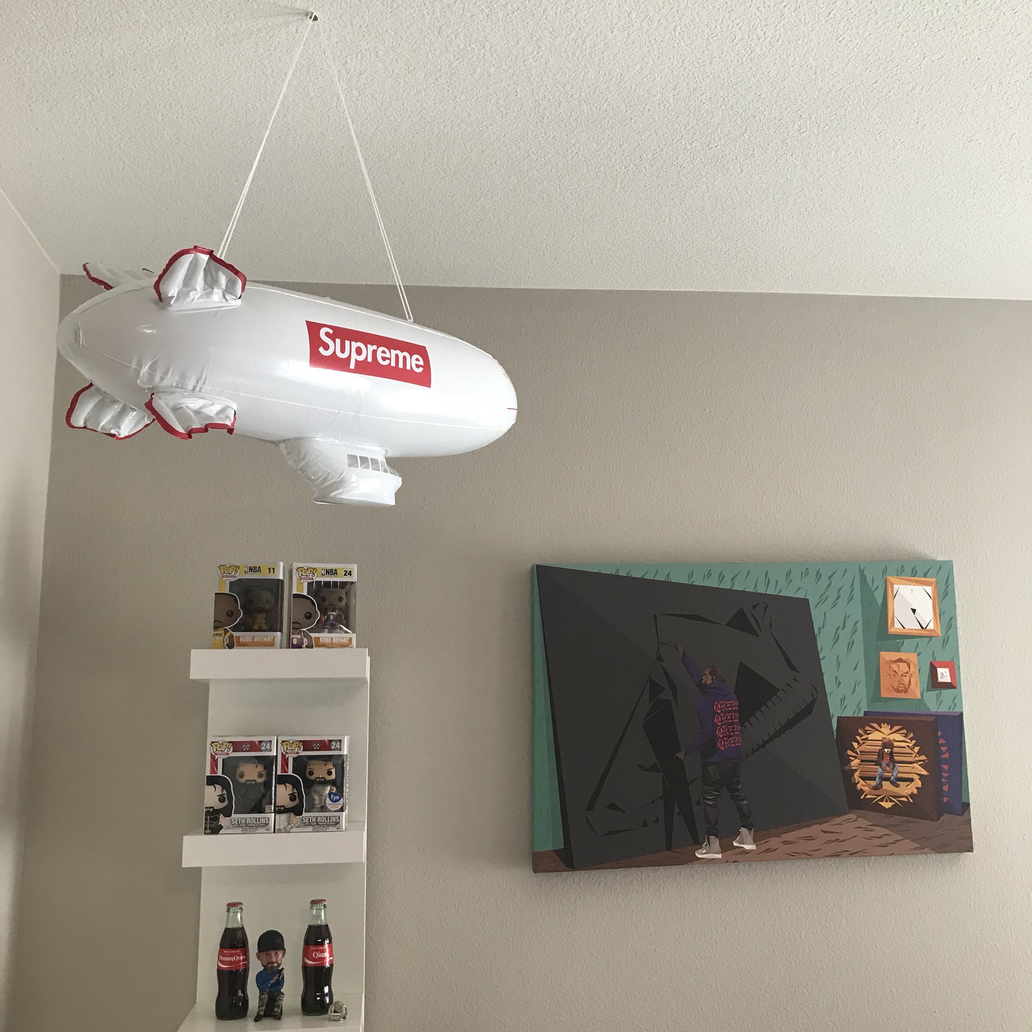 Supreme blimp hotsell