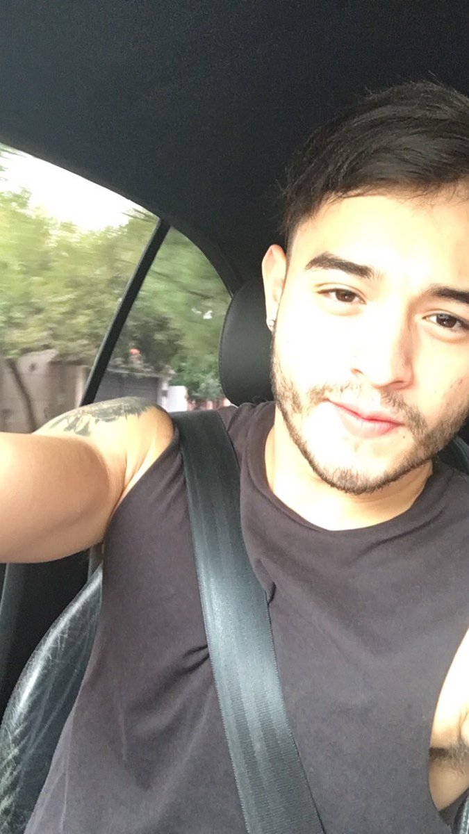 HmGerardo's tweet photo. A el gym un ratito 💪🏽💪🏽 https://t.co/9en3KXoFW8