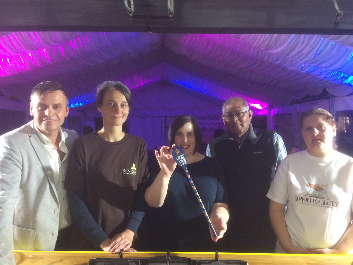 Thank you all pitchers, helpers &amp; guests at tonight's #yorksoup, and congratulations to our winners, <a href="/YorkFlourish/">York Flourish CIC</a>. Report to follow tmro.