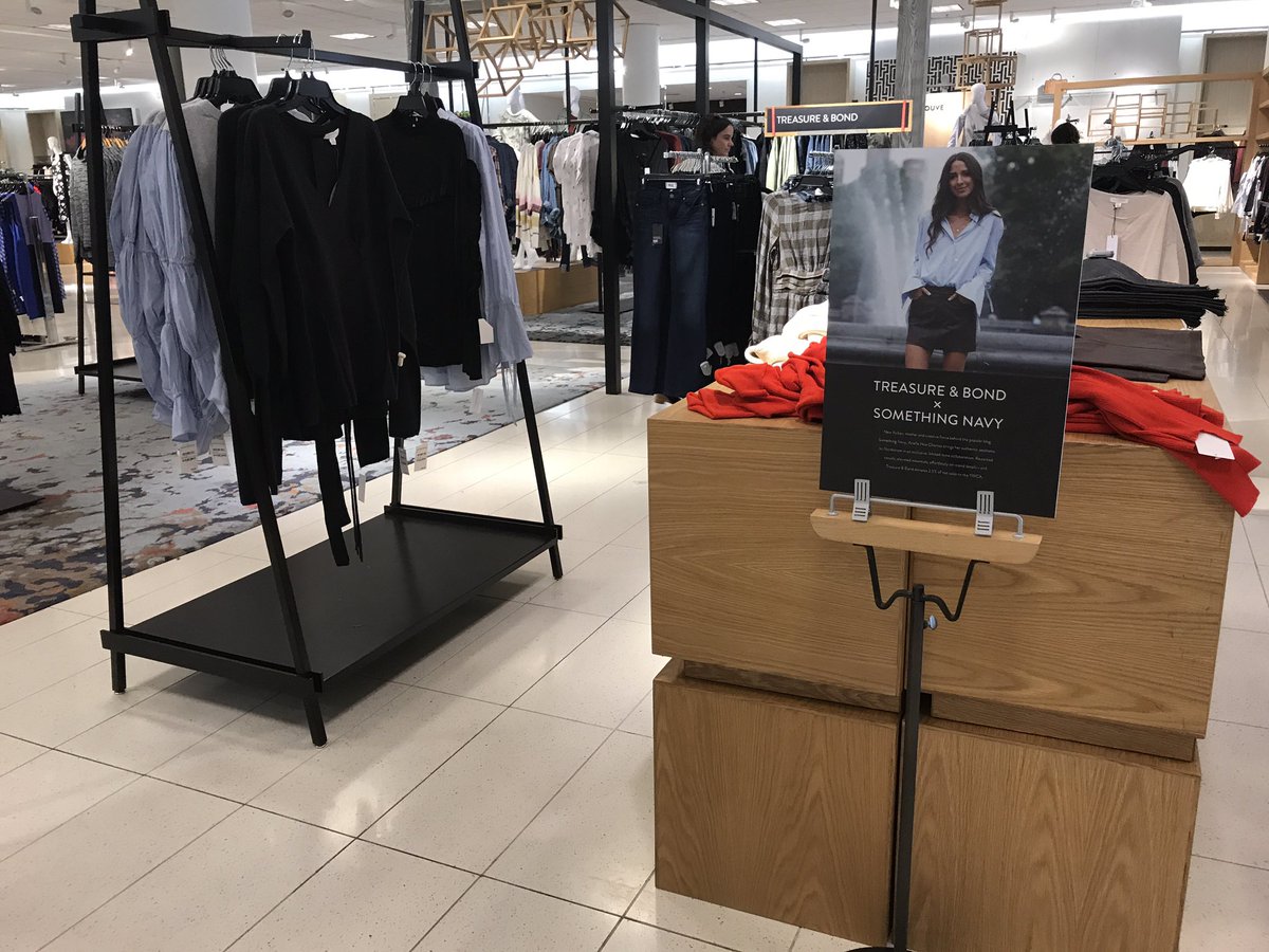 Arielle Charnas tweet media