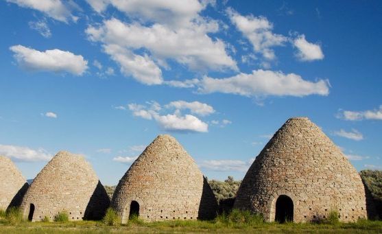 NPSPARKS100's tweet photo. From Silver to Stagecoach Bandits: check out the Ward Charcoal Ovens near Ely, Nevada https://t.co/tLrtkcro5p #Parks100 #TravelNevada https://t.co/7sfvZG48UO