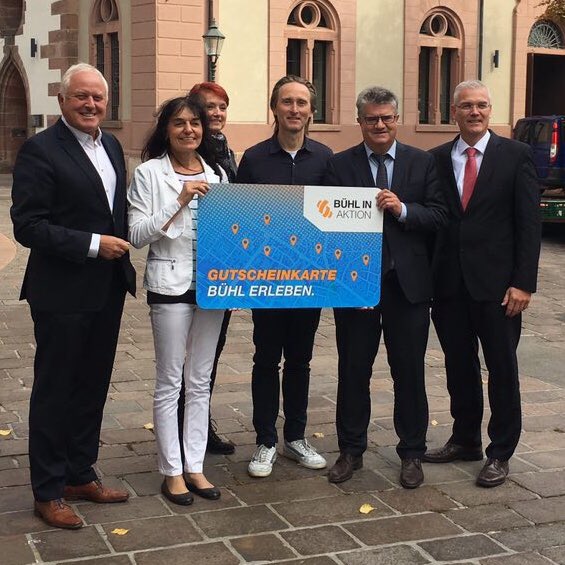 claus_preiss's tweet image. 2x #AusLiebeZurRegion 1x einkaufsgutschein #buehlerleben 1x impulsvortrag #digitallearningjourney @Volksbank_Buehl  #leadership4.0