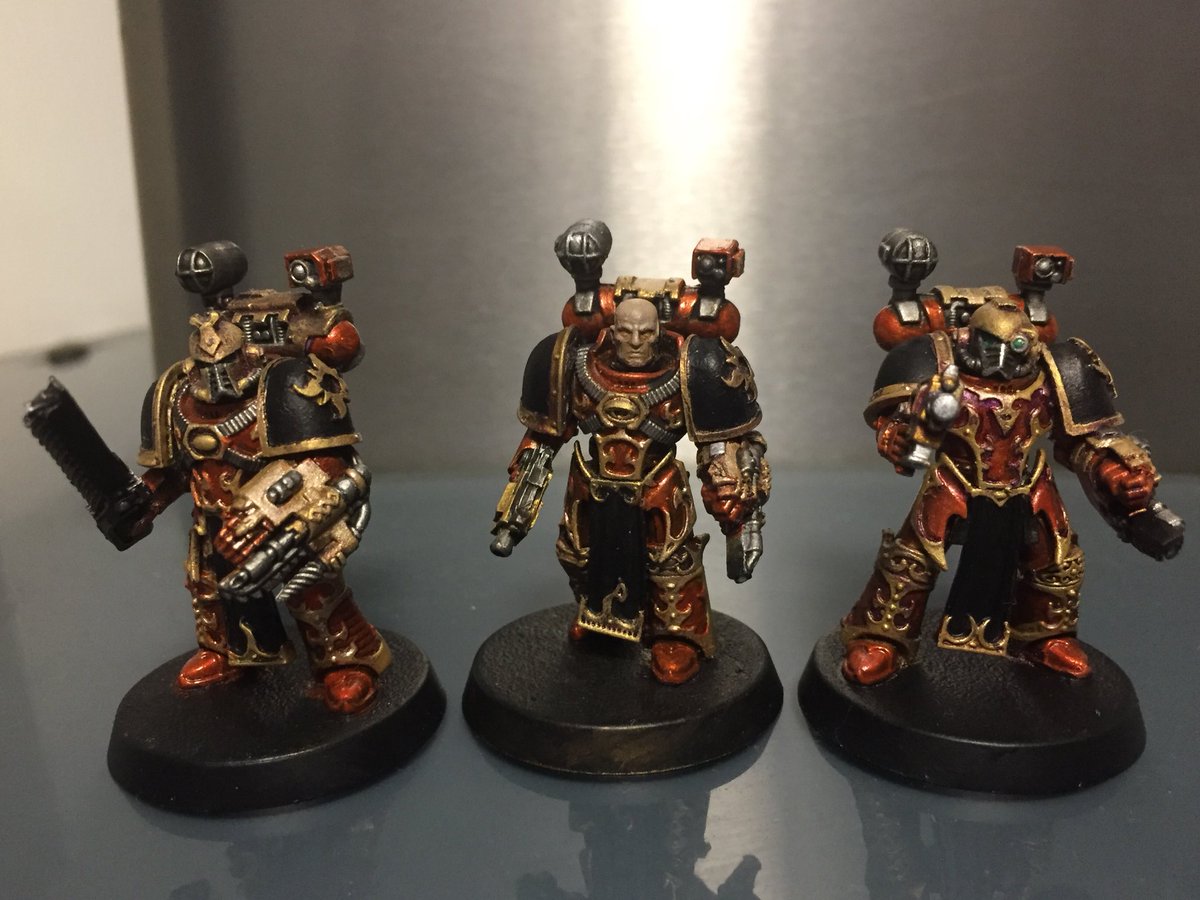 TheRedSorcerer's tweet photo. My Thousand Sons Apothecaries are finally finished! For when your legion was 99% less dust #MiniatureMonday https://t.co/KOXYIpcGB2