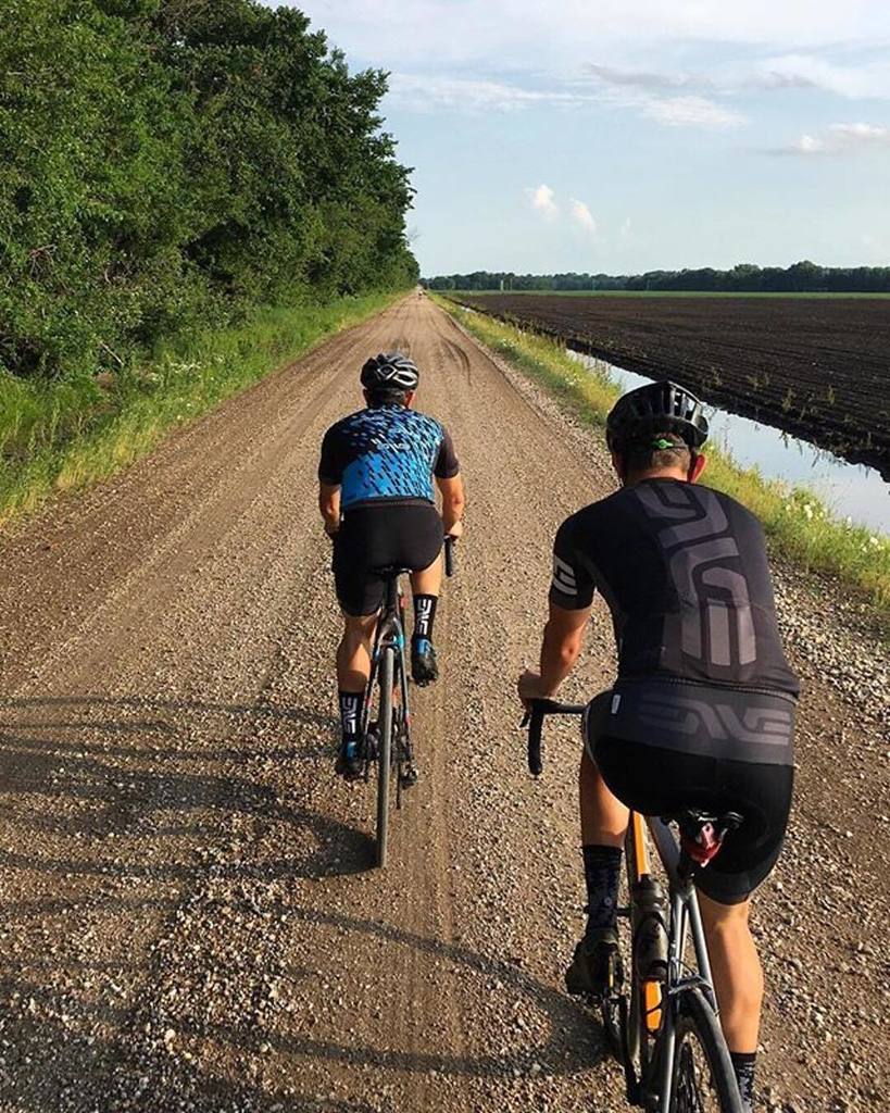 BrightCycling's tweet photo. Endless beautiful road
.
Featured on @envecomposites
.
#bicycle #bicicleta #cyclist #cycle #strava #ciclismo #fixi… https://t.co/gzHHqPe3zg https://t.co/PgDJR6OEvx