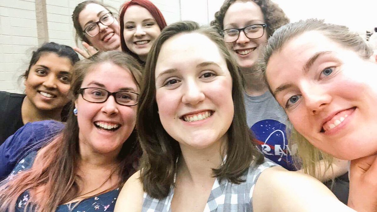 HistoryHons17's tweet photo. Quite a few of us made it to #ThreeMinuteThesis @ uni the other day, thought we'd get a mid-exhaustion selfie while we were there!! #unilyf https://t.co/opTOtHH0oJ
