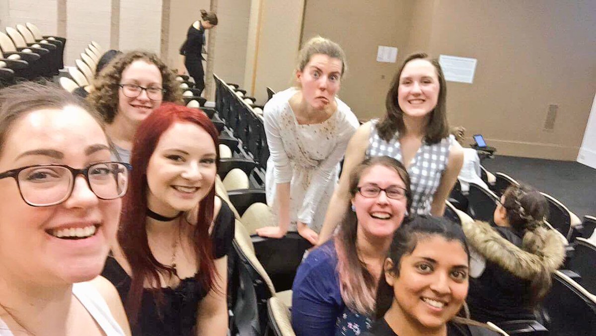 HistoryHons17's tweet photo. Quite a few of us made it to #ThreeMinuteThesis @ uni the other day, thought we'd get a mid-exhaustion selfie while we were there!! #unilyf https://t.co/opTOtHH0oJ