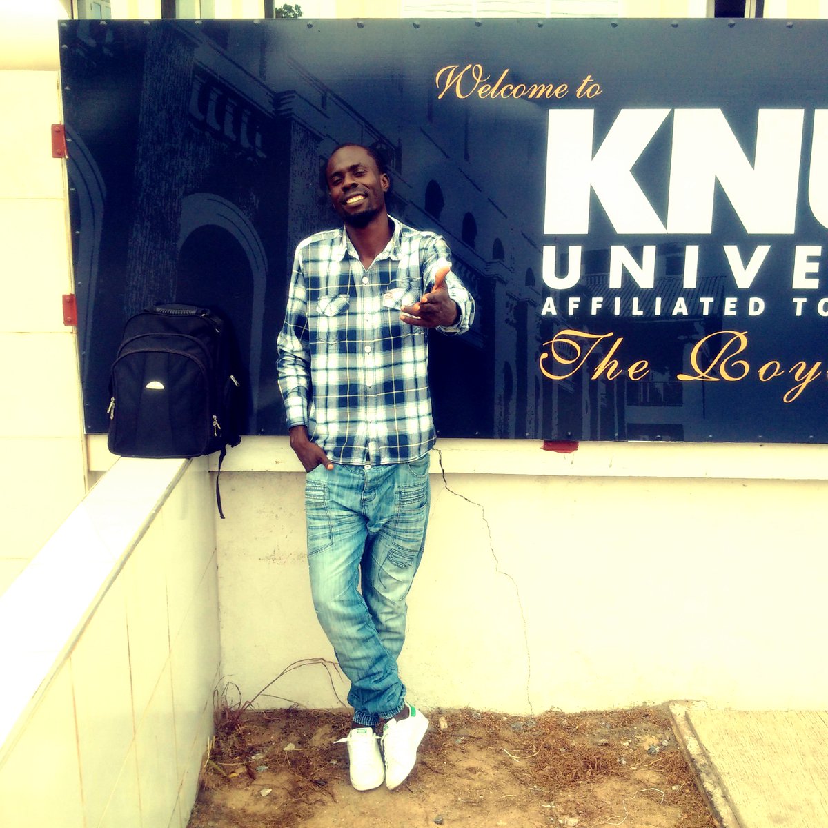 CardinalMcabeez's tweet photo. MMF RECORDS #Magadof https://t.co/rpD5ABjuLA