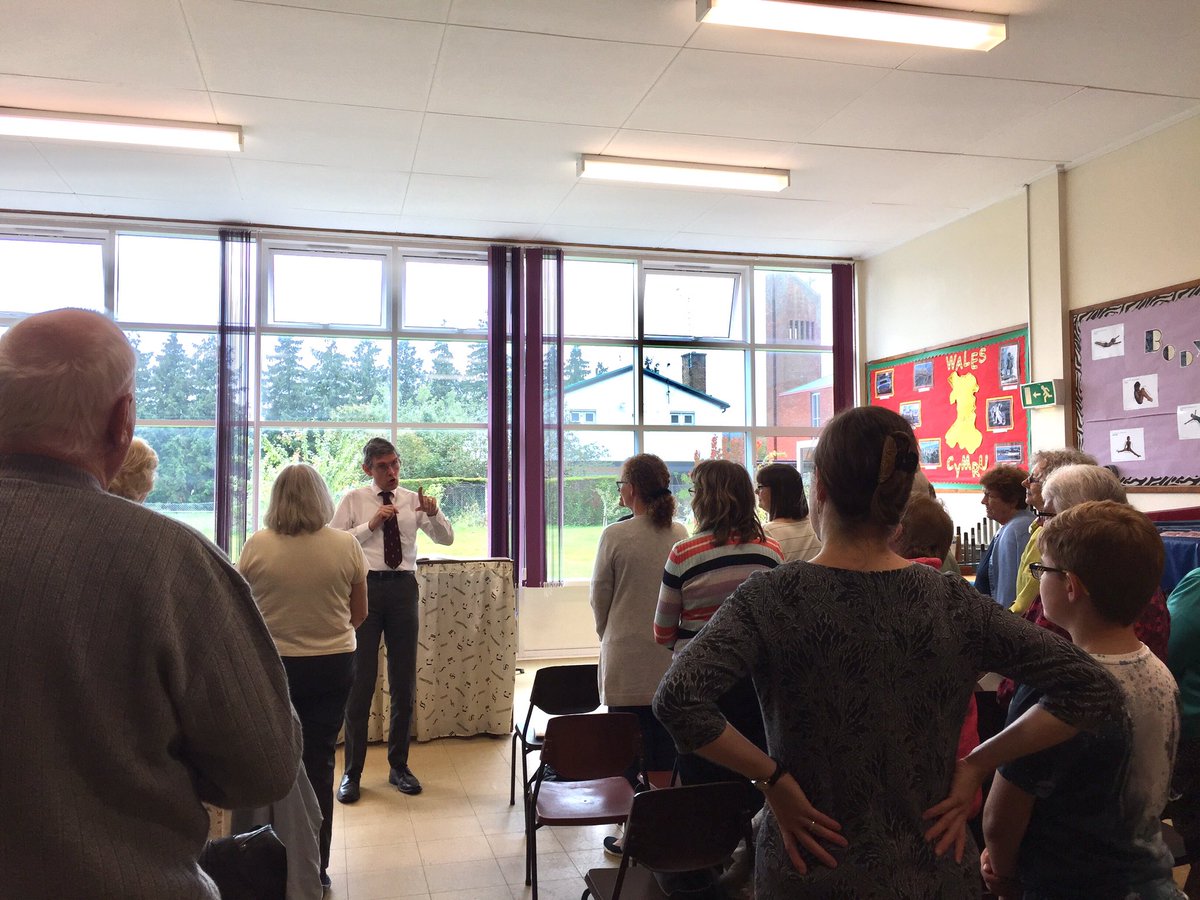 RSCMNorthWales's tweet photo. Many thanks to Mervyn Cousins for recent inspiring #choral #workshop @StAsaphDiocese @DioceseWrexham #NewMusic @RSCMCentre https://t.co/JYYSYLfbqe