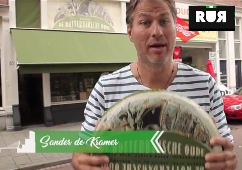 <a href="/RechtUitRdam/">Recht uit Rotterdam</a> op bezoek bij <a href="/KlaasvanderMast/">KlaasvanderMast</a>. Het begon allemaal in <a href="/DeKuip/">Stadion Feijenoord</a> rur.nl/programmas/mar… #kaas #brandstore