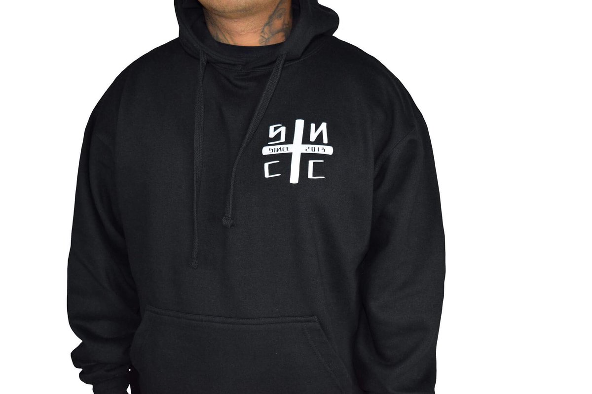 80Chaton's tweet photo. New cross hoodie online now! https://t.co/0YENYxdfk2 #slickandnastylife #clothingline #apparel #streetwear #urbanwear #streetstyle #hoodie https://t.co/xHXHOXBnvT
