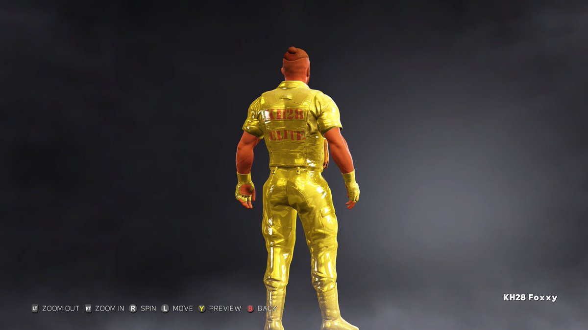 FoxMan_Foxxy's tweet photo. My new KH28 golden attire or as @TheApexStar calls it my banana suit #KH28 #WWE #wrestling #gamer #wwe4life #KH28foxxy https://t.co/CTk81TyQ0z