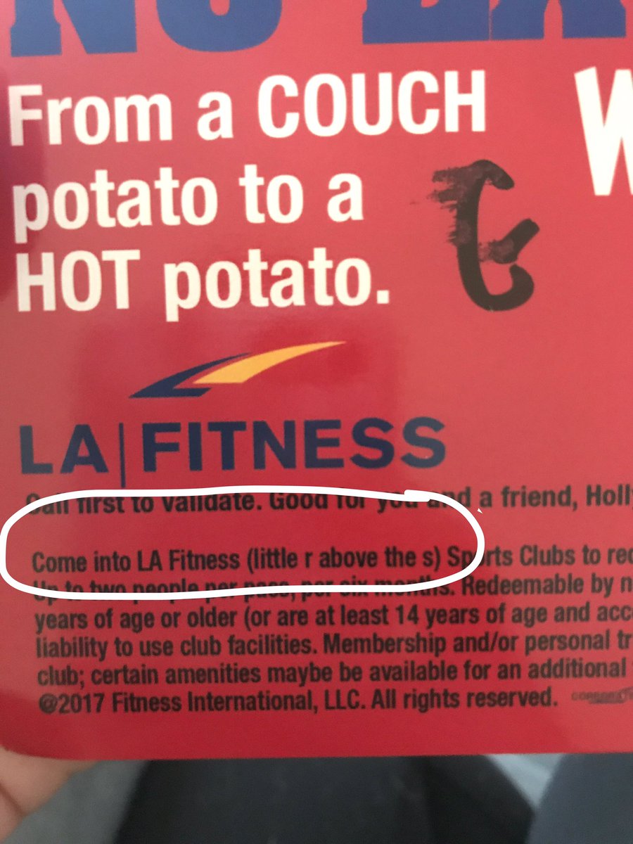 JessMiller319's tweet image. "Little r above the s"...😂 Guessing they wanted to use the registered trademark logo. #ProofreadingFail