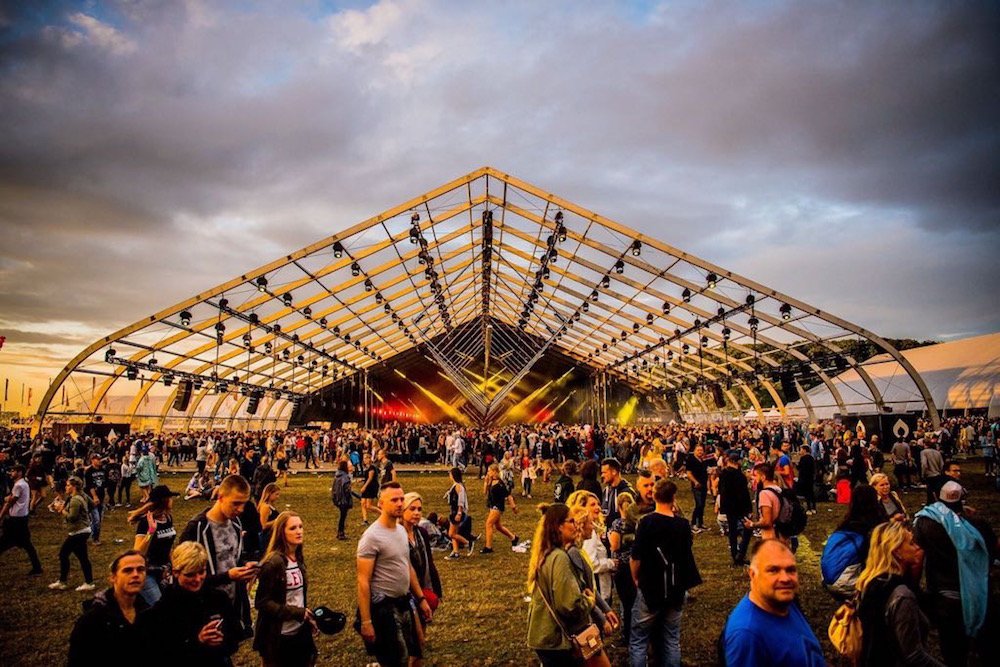 TFS van Veldeman verovert Europa
mice-magazine.com/tfs-van-veldem…
#tenten #festivals #eventprofs #micemagazine <a href="/VeldemanGroup/">Veldeman Structures</a>