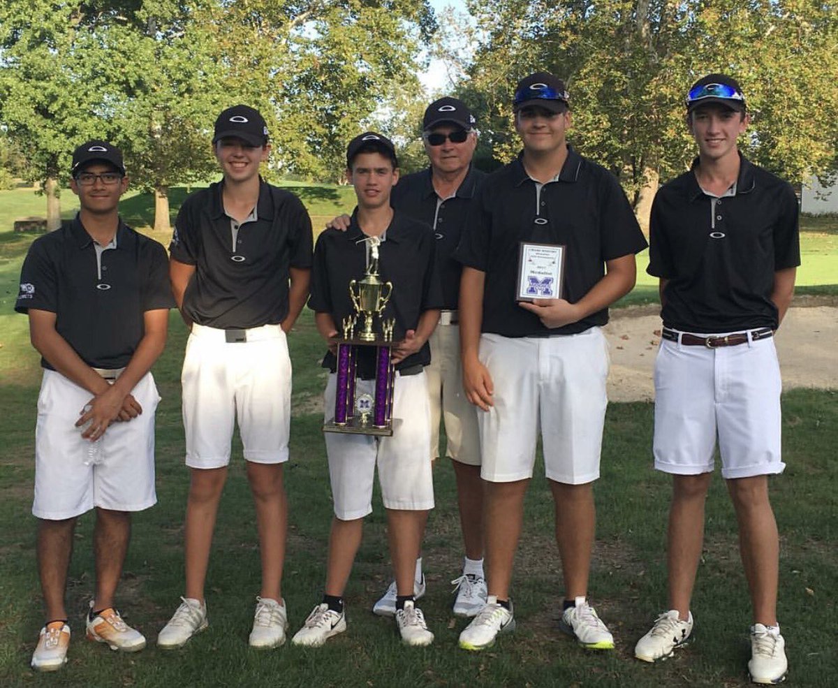 masoncometsgolf's tweet photo. With a Mason Varsity B win at the @midtownmiddies Invitational, the Comets record their 5th win of the year, breaking the past record of 4! https://t.co/4pQdfzjPIe