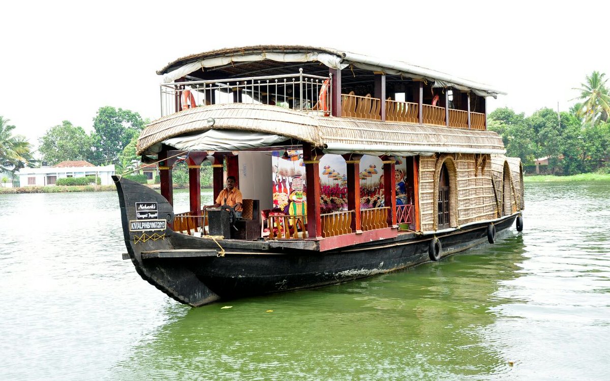 Alex houseboats - Allepey 
Contact for booking 
+91-9375332211
Sales@alexhotels.in
