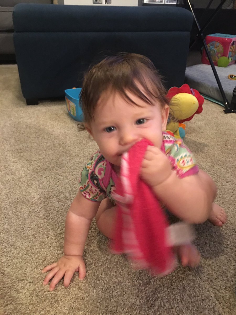 BreuerKyle's tweet photo. Teething is hard. #dadlife #poorprincess #AlexisMarie https://t.co/JwxmO1ALpe