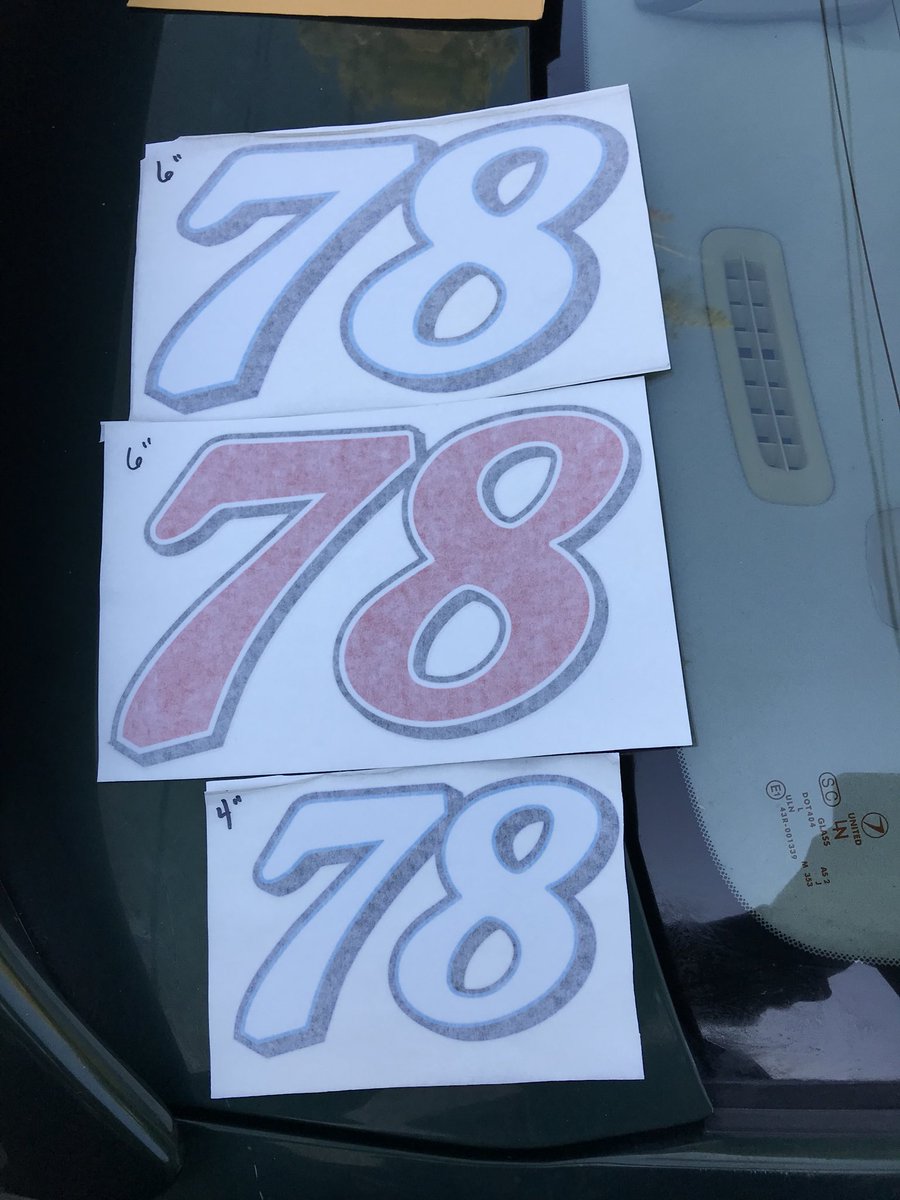 BigBub_82's tweet photo. #78Pride @MartinTruex_Jr @SherryPollex @FRRacingTeam @colepearn https://t.co/Qm1ZSWCsJB