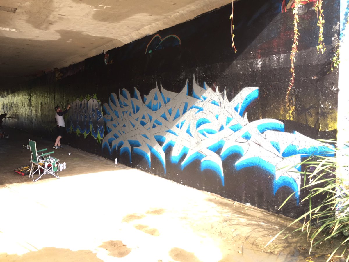 613MG's tweet photo. My https://t.co/rvdymHfAyR BBQ piece. 🍔 #graffiti https://t.co/BM07hkZuKp