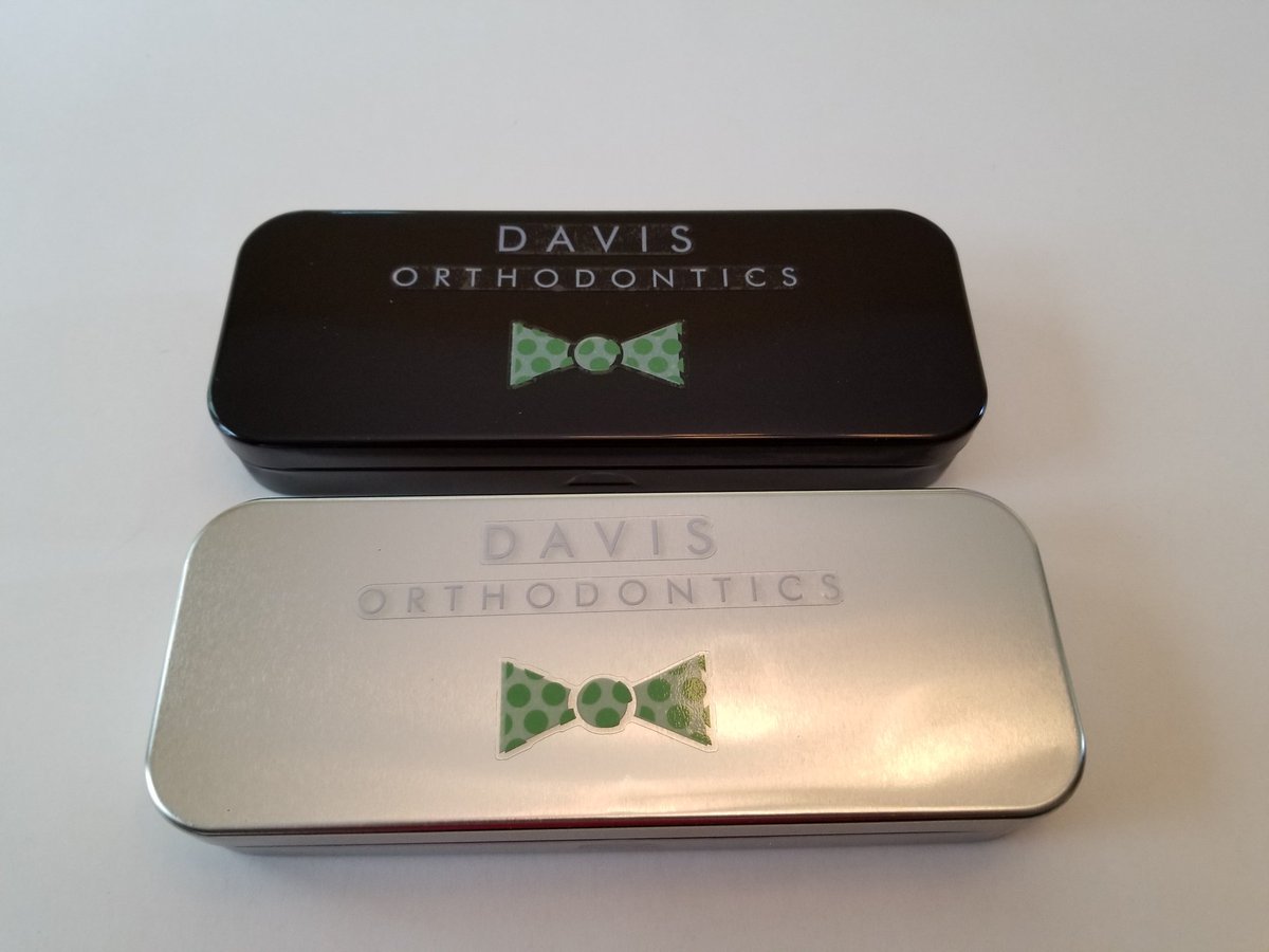 flossfishcom's tweet photo. @frostortho let's get that beautiful black logo on 1 of our custom ortho kits! Check out the black case on top https://t.co/04IuMrapwl