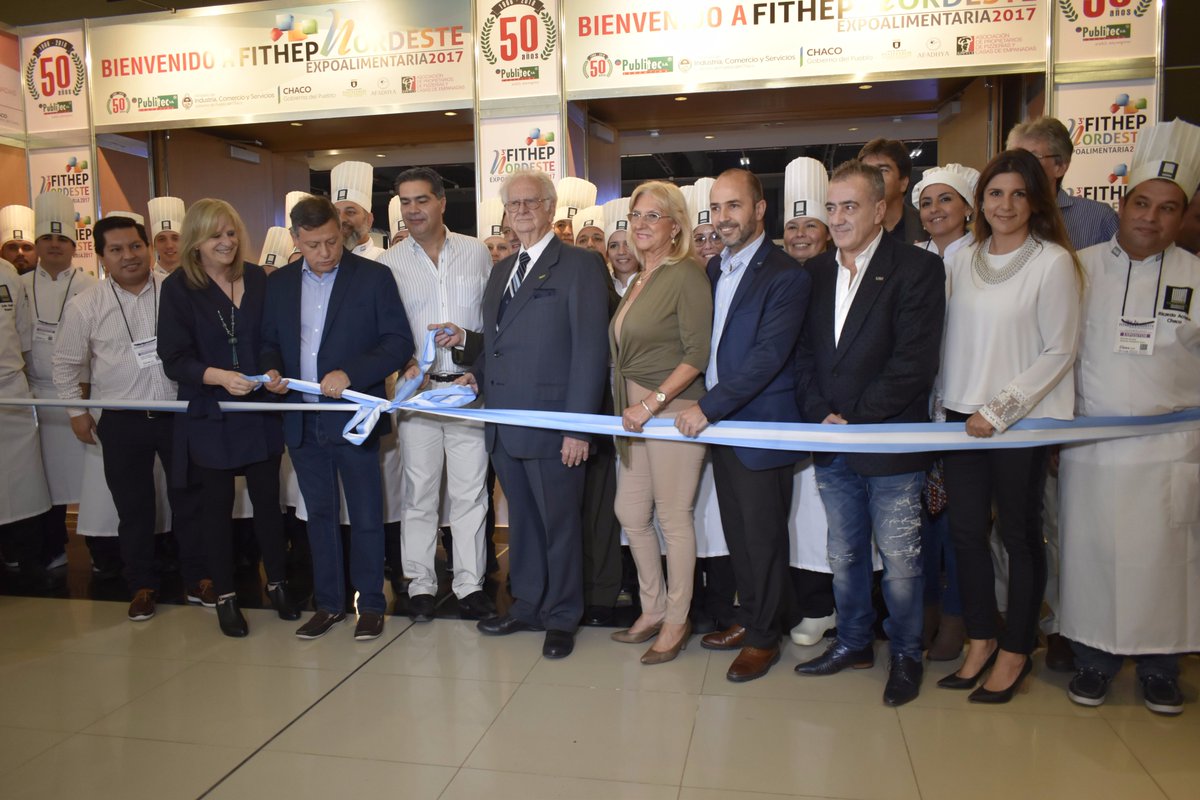 insturchaco's tweet photo. #Turismo participó de la apertura de #FithepNeaExpoalimentaria 2017 @domingopeppo  @MoraDicembrino  @ChacoGobierno https://t.co/3EY0cjcI8e