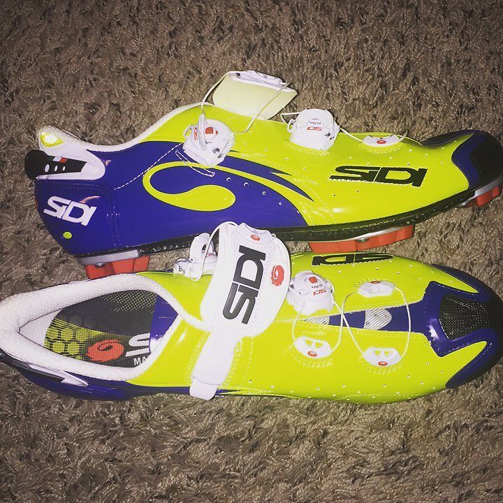 zzramesses's tweet photo. New shoes...who dis? #spin #cycle #ampcycle #edgcycle #pwrcycle #clipinrockout https://t.co/GxZg1BYsrW https://t.co/nz8r9nksJ7