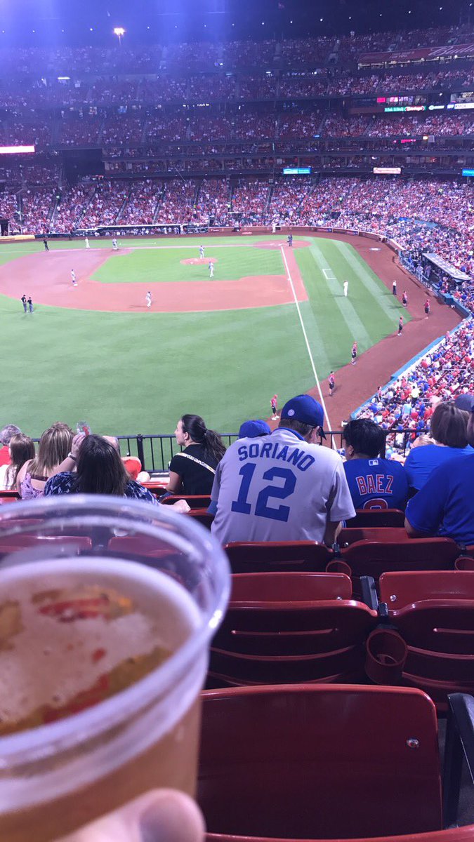 mkinda95's tweet photo. Beer and baseball #cubsvcards https://t.co/OGEsP444rE