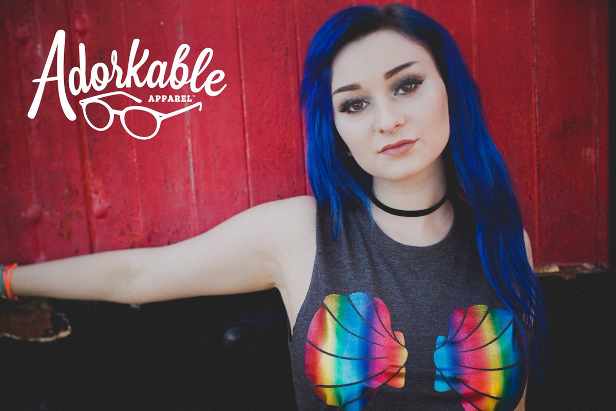 AdorkableNews's tweet photo. ❤️💛💚💙💜 shop ➡️ https://t.co/kEa3PjUISV #mermaidarmy @alinareanna https://t.co/pz54pe6baG