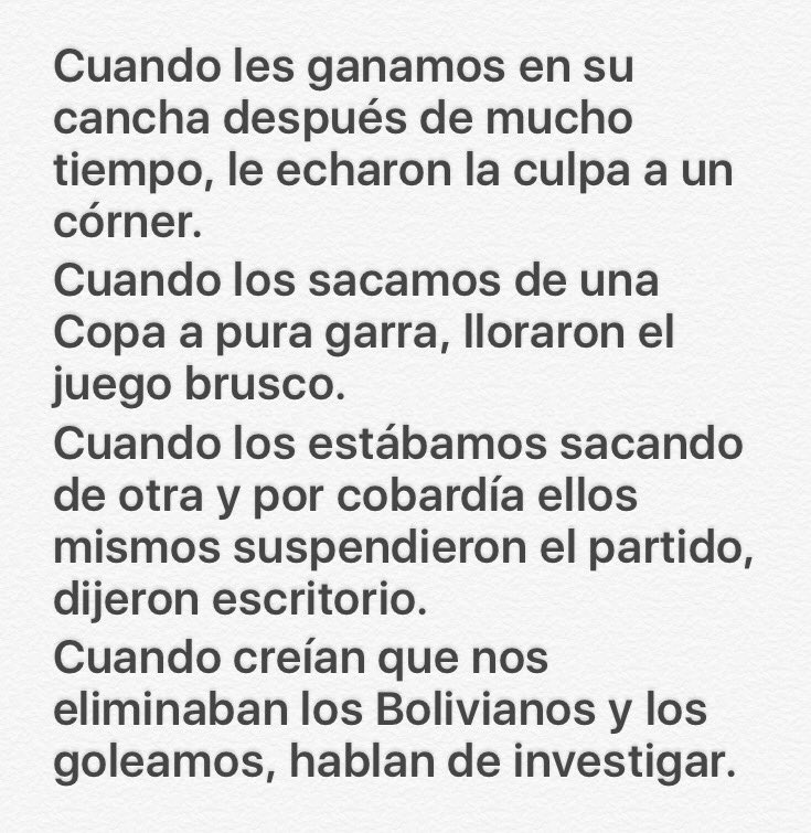 GenRiver's tweet photo. En un rincón ellos. En el otro un hincha (@Profe_k), en un texto que nos identifica luego de la dolida derrota en Japón. Muy diferentes. https://t.co/is396XJR2Q