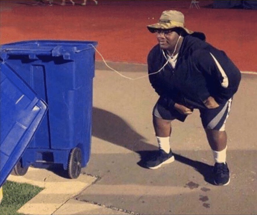 NicolasMM29's tweet image. Yo escuchando la música que les gusta a mis amigos:
#Memes