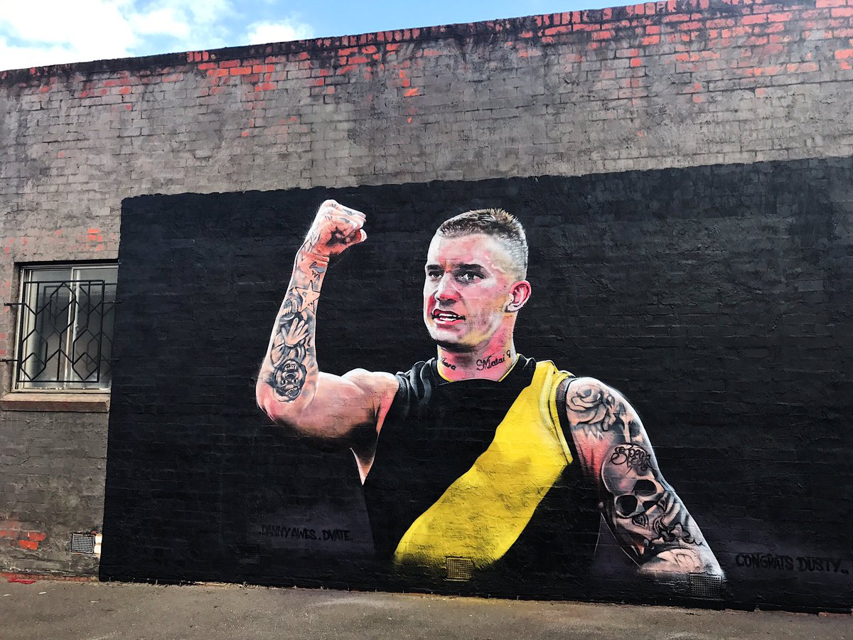 Richmond_FC's tweet photo. You know you've made it when... 

#Brownlow #gotiges https://t.co/82oXvXIFYe