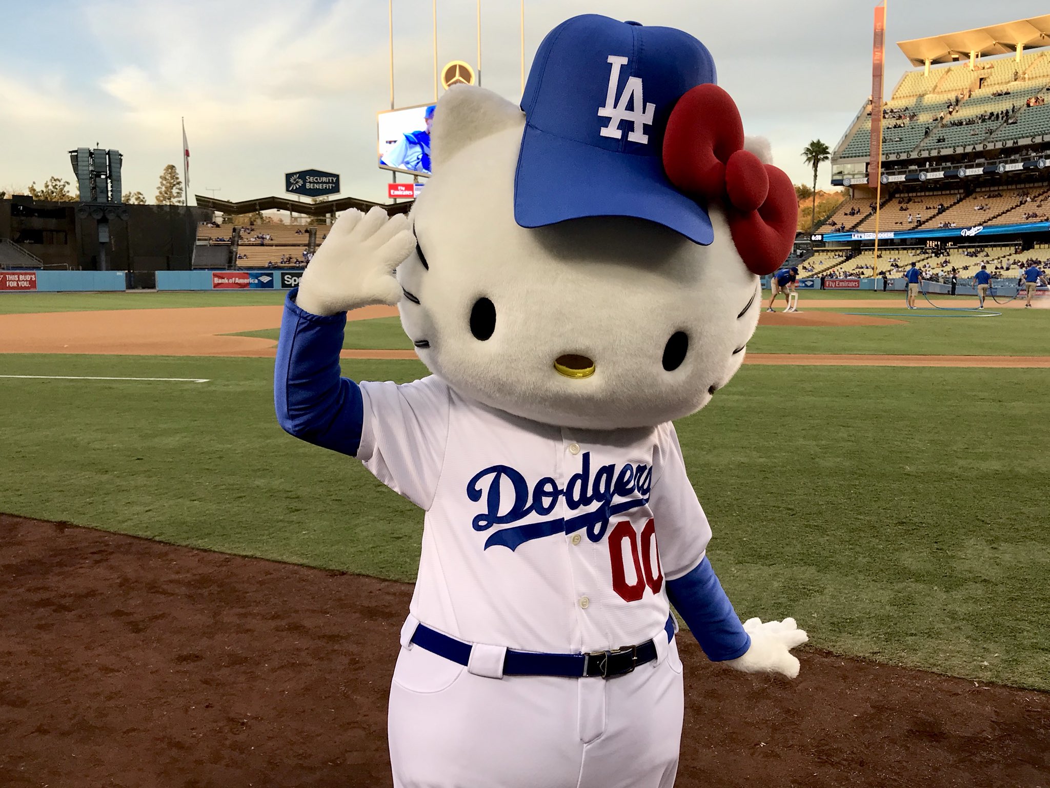 Los Angeles Dodgers Hello Kitty Dodger Stadium Dodger blue