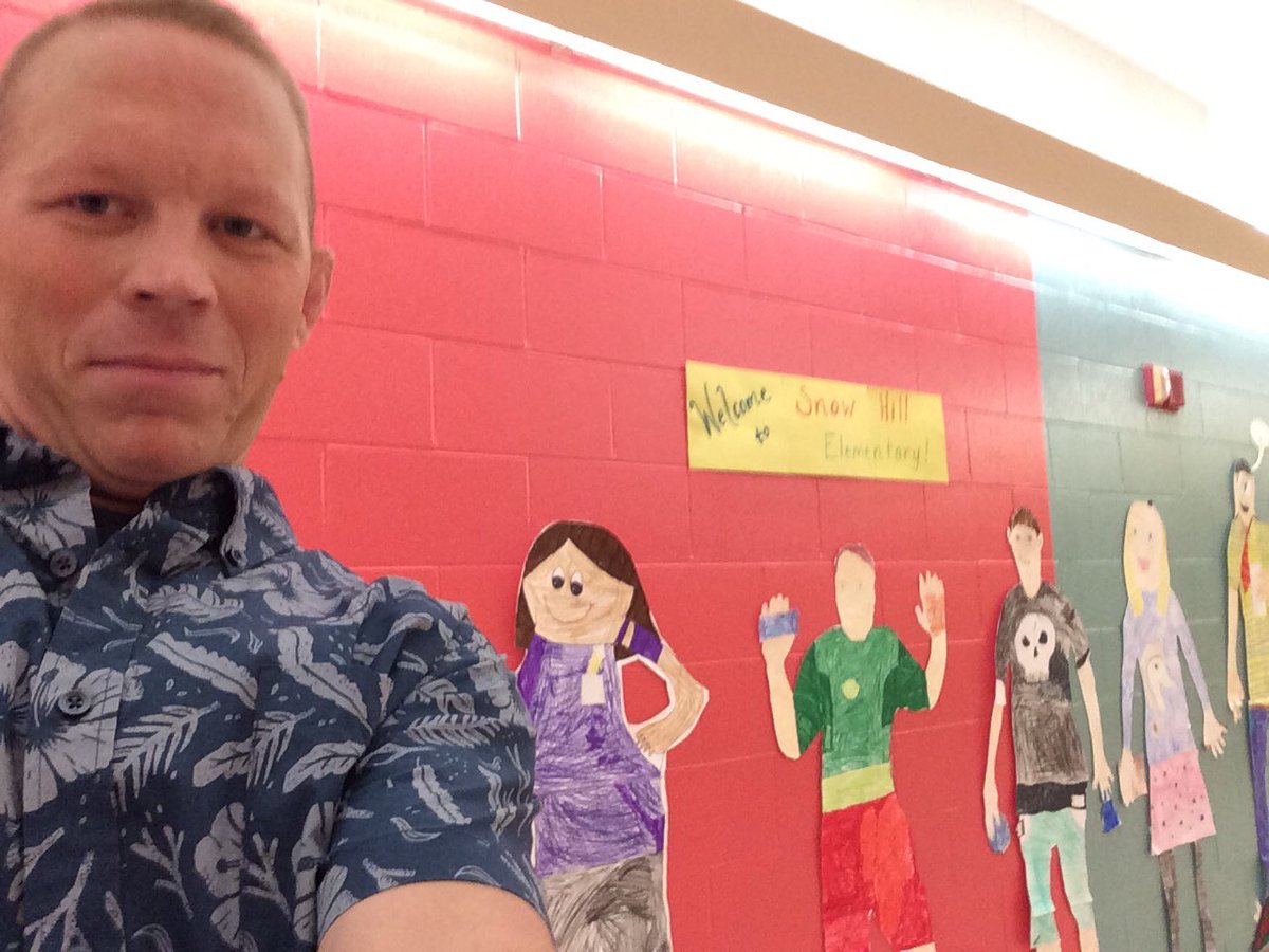 RobBuyea's tweet image. Gearing up for tomorrow and a second day in Ohio visiting students - today was so much fun! Yes, this teacher is dressed as #mrterupt