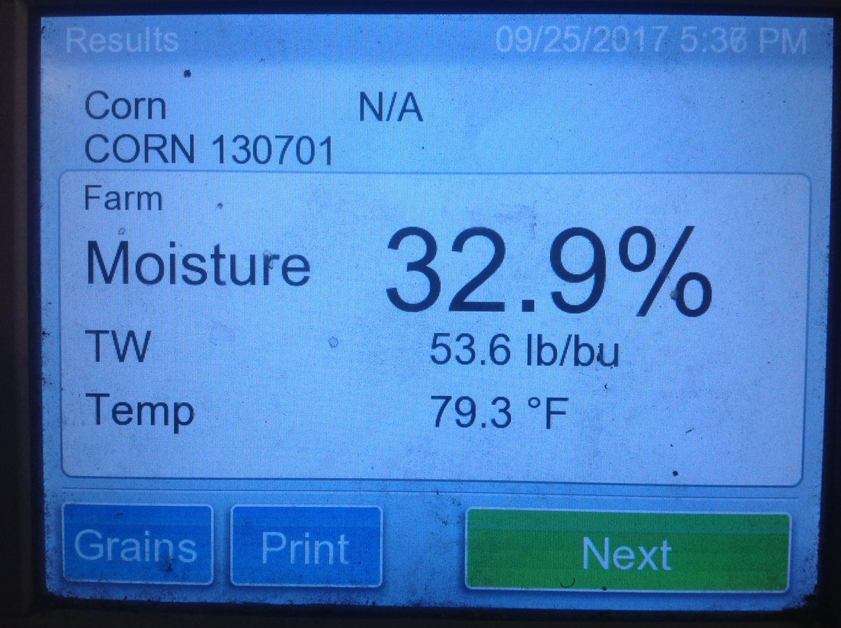 JerryKreuziger's tweet photo. 1/1000th of an acre of #DKC53_58 - 32,000 plants(1 double) 332.6 g/plant or 11.73 oz @ 32.9%=moisture corrected 279.5 bu/acre #dodgecountyWI https://t.co/io3HXHo1Gs
