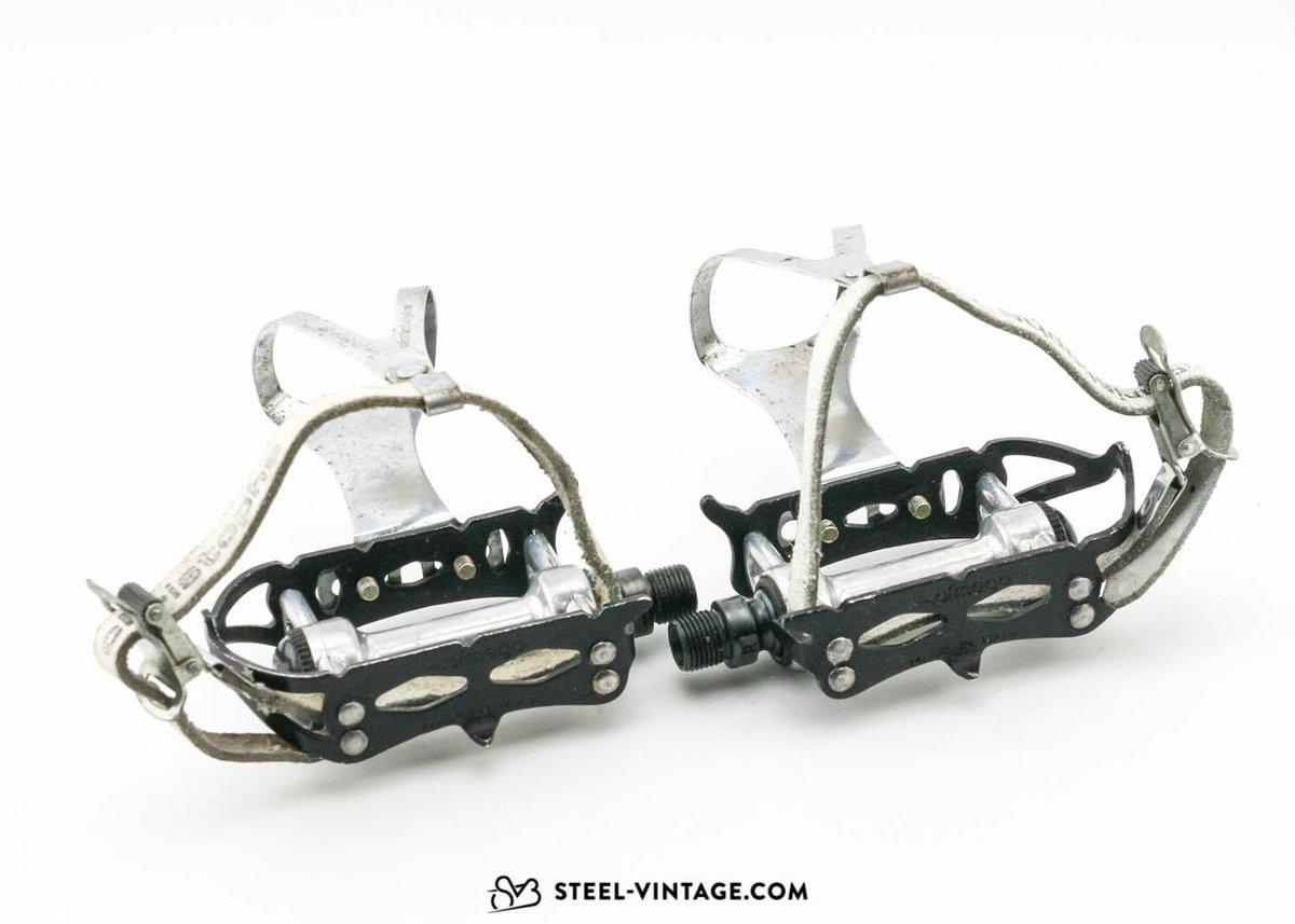 Steel_Vintage's tweet photo. Ofmega Super Competizione Pedals: https://t.co/wB0sFRQpOm #SVB #VintageBikes #Ofmega https://t.co/qBHejgyg2W