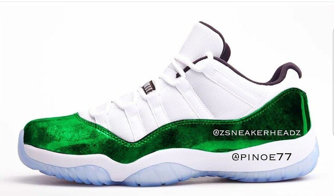 TheCRWN's tweet photo. Easter 2018. Via @zSneakerHeadz and @Pinoe77!!! Follow them if you still sleep https://t.co/VahC1musfR