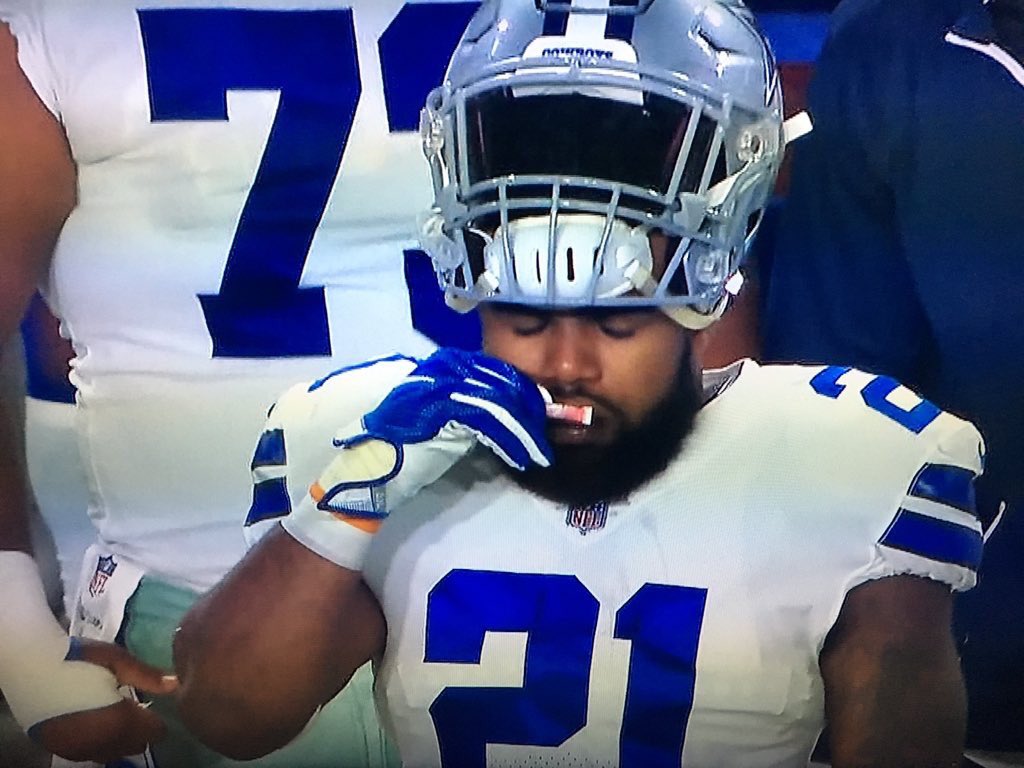 FakeSportsCentr's tweet photo. When you smell a fresh bag of weed. https://t.co/QLBXtWtJOL
