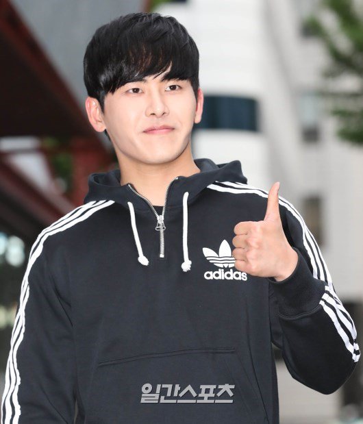 [단독] 호야, 지창욱과 한솥밥 "가수·배우 활동 병행" inti.kr/pt/4768487