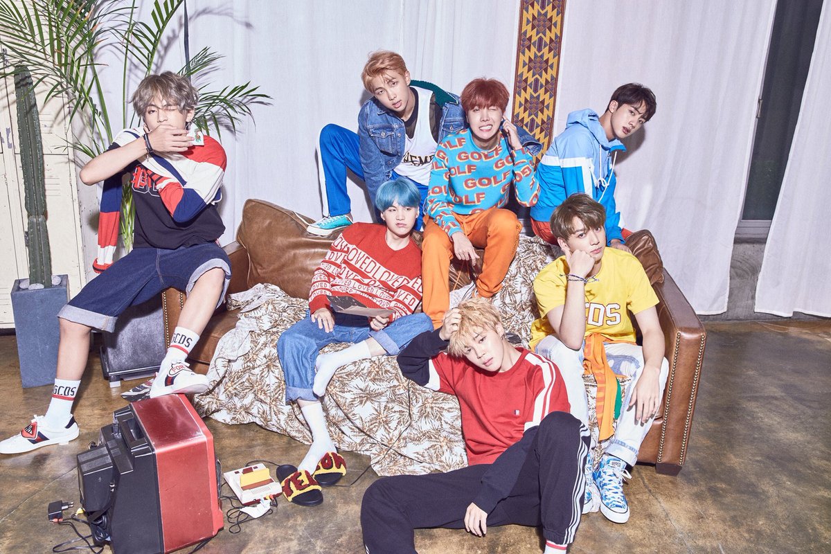 mhiraajmbeyb's tweet photo. @BTS_twt DNA just reached 58M views on YouTube
‼️KEEP STREAMING‼️
➡️60M views soon⬅️
🔁#WatchDNAMusicVideoNOW 🔁 https://t.co/woTKMddTed