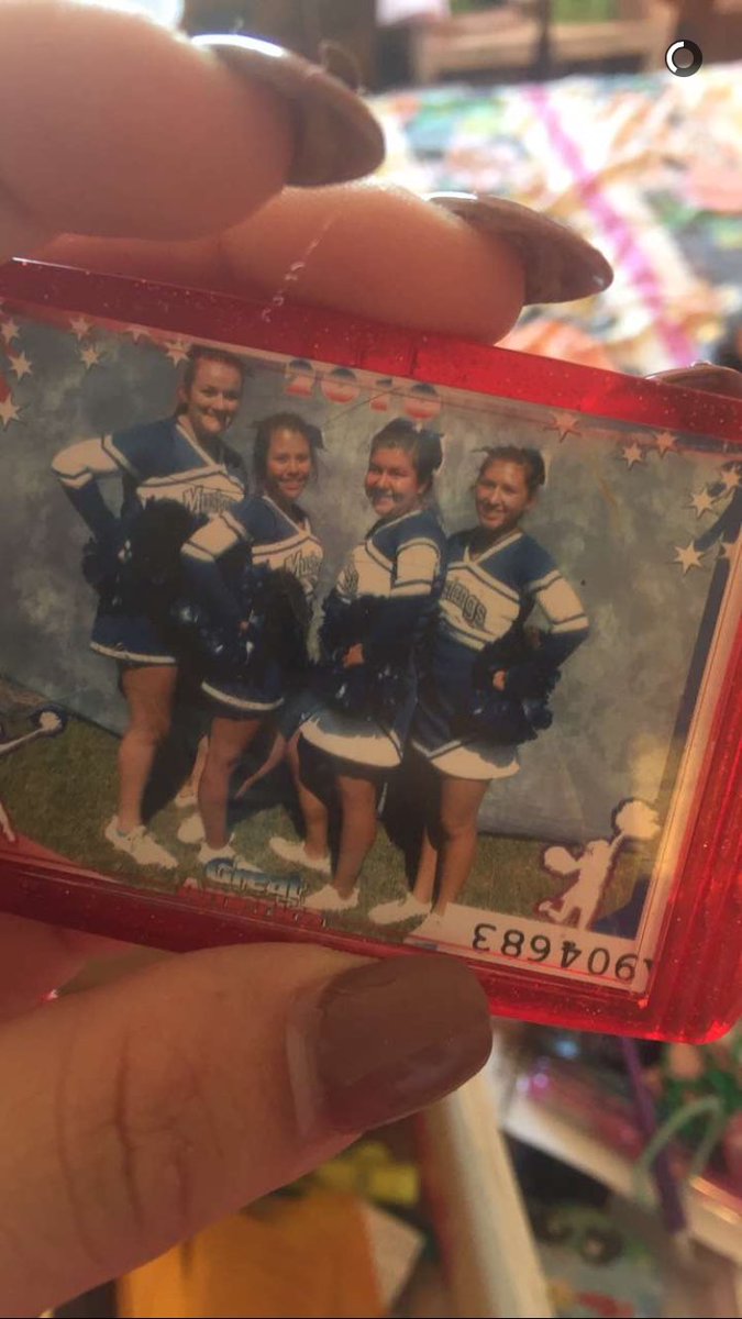 Here's a #tb of Ms. Ochoa at cheer comp 😂