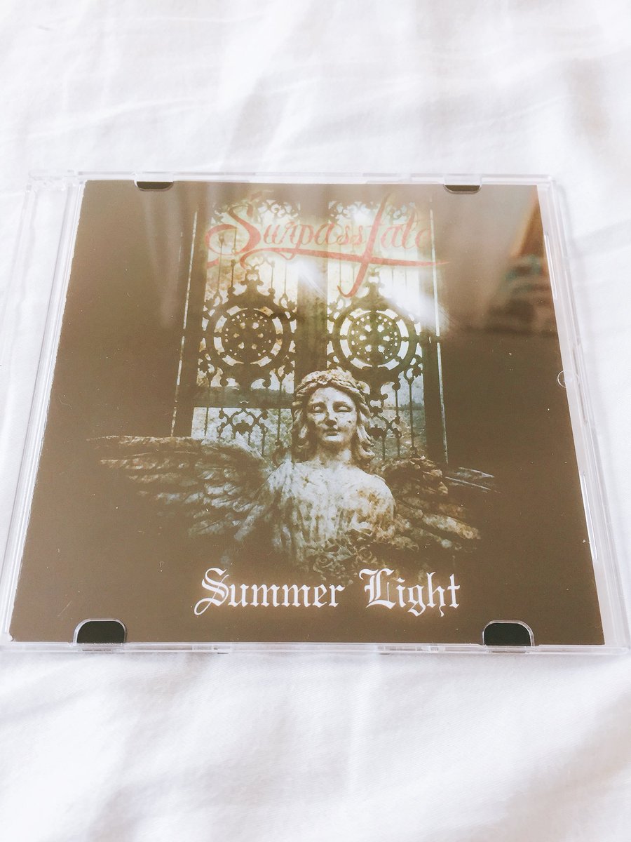 wata_territory's tweet photo. Surpass Fate/Summer Light
ラウドロックバンドSurpass FateのCD購入しました。2曲目カッコイイ!本人達が意識してるかわからないけども、所々感じるDeftonesの様な不可解さやアンビエントな雰囲気が凄く良いです!!!
#surpassfate https://t.co/ma65q2sYGW