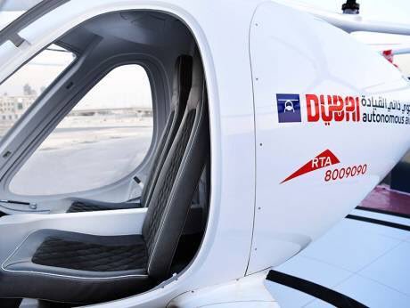 aylissab's tweet photo. The maiden flight of the world's first autonomous (driverless) taxi was held near Jumeirah Beach Park, Dubai, yesterday! #92BREAKFAST https://t.co/U7bIkGMtYc