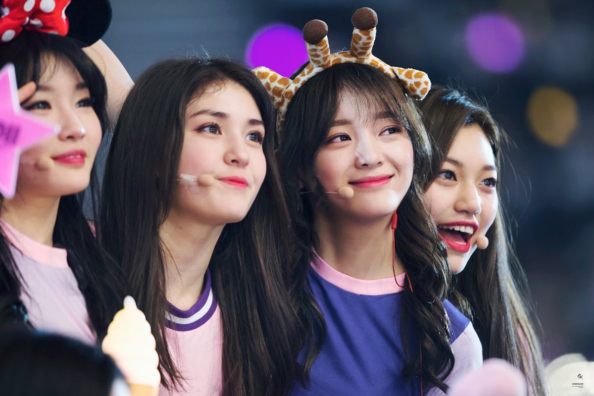 _yoonsica's tweet photo. I'm still a Sesom trash after all. I really love these two srsly. https://t.co/q7OTjnCBdg